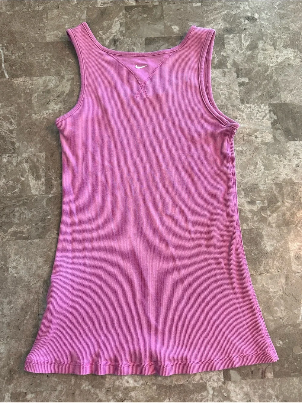 Nike Ribbed Workout Tank Top Womens Size Medium - Pink Fitness